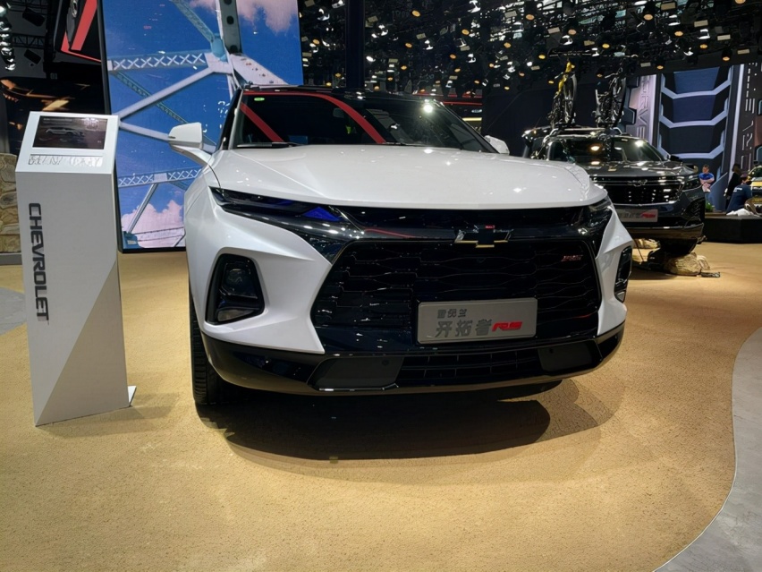 广州车展重磅车型十三：雪佛兰开拓者白夜版，黑白双色车身！
