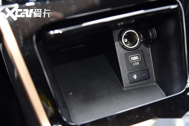 实用才是“王道”起亚K3智享互联版或许能满足您的“小心思”