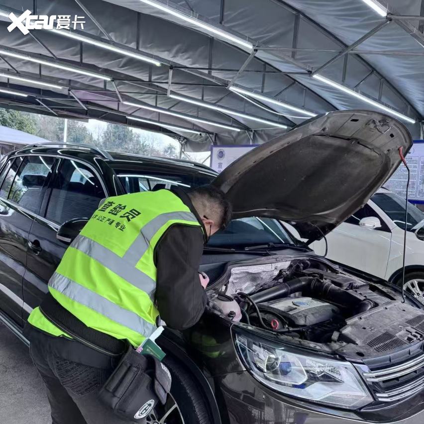 重庆巴南二手车出口基地 | 车管服务中心：一站式车管服务新标杆！