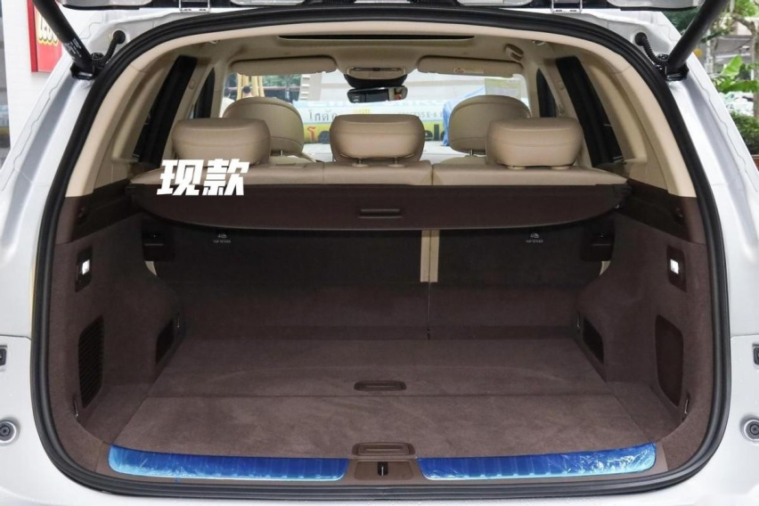 涨价8.2千！问界新M7 Max焕新版开启预订，新增星际蓝配色