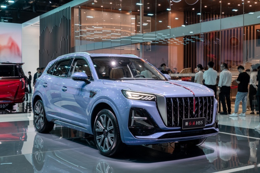 全新红旗L5接受预订 红旗E001开放盲订 红旗H6正式上市