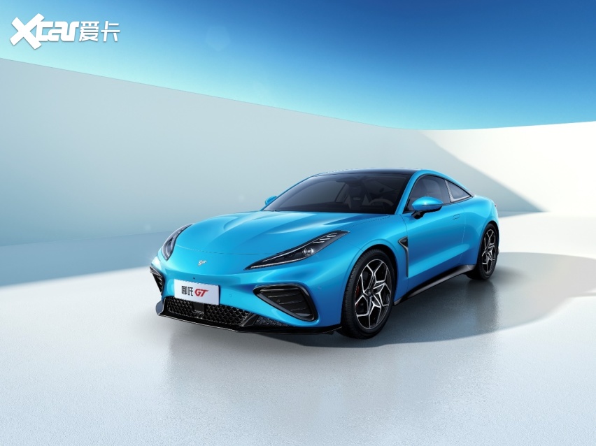 黑科技赋能哪吒GT,全球首个F1赛道纯电量产跑车圈速出炉