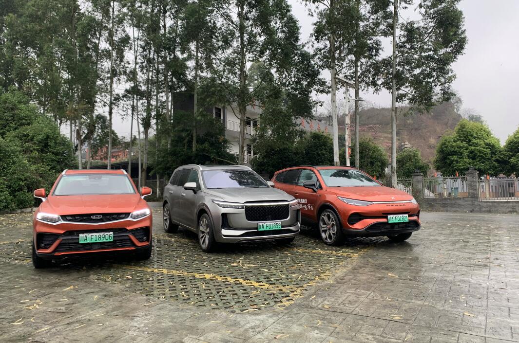 150���˽�����X������ONE����ԽPHEV������˭��ã�