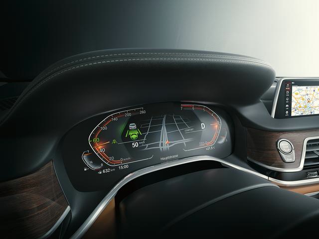 奔驰S级的最大对手，新BMW 7系5月24日上市，百万豪车再度升级