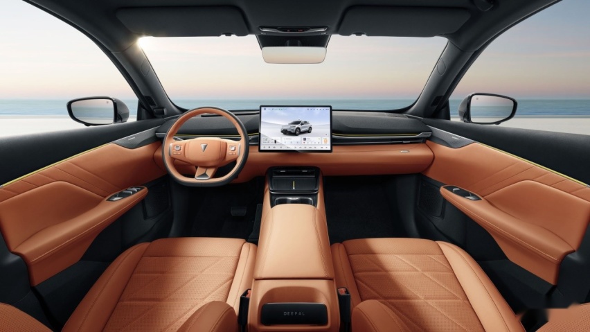 https://deepal.com.cn/202410201951/static/interior_album_1.1068d810.jpg
