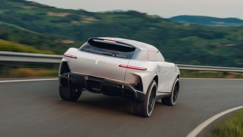 设计有新方向？宾尼法利纳Pura Vision SUV Concep