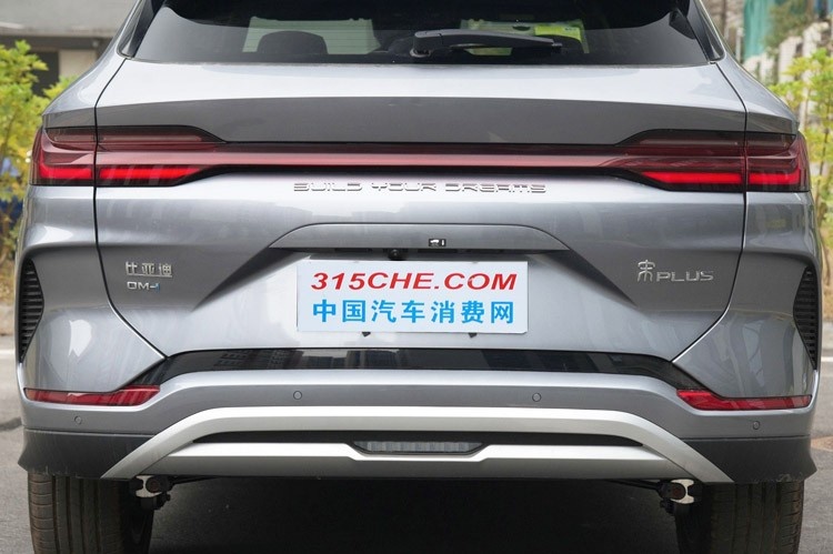 挑战热销车 长安UNI-Z对比宋PLUS DM-i荣耀版