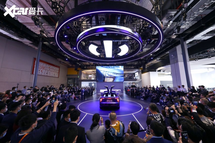 高合汽车携HiPhi X四款新车型亮相上海车展