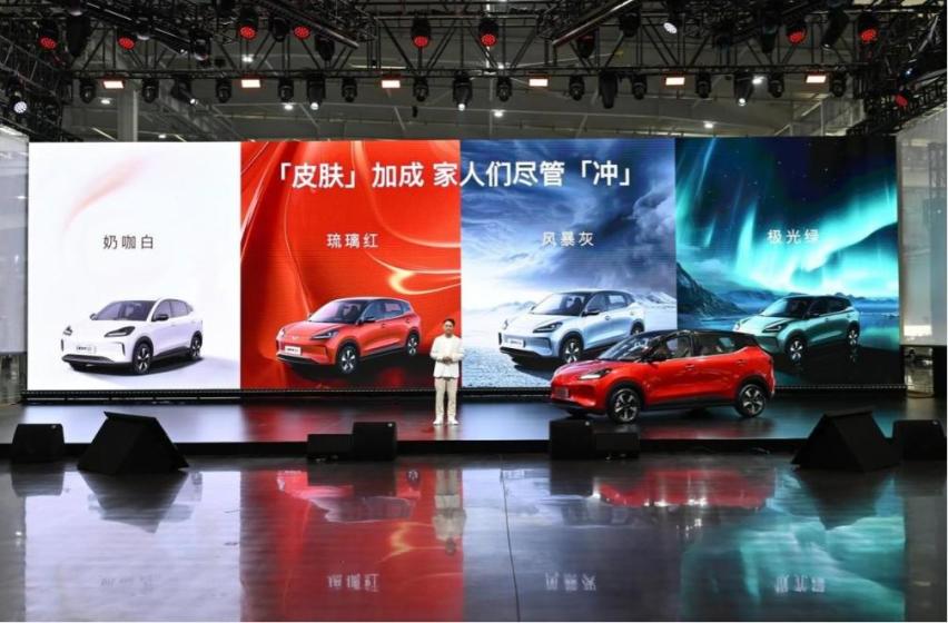 五菱缤果SUV五座版正式上市，售价7.58万元起，选它还是元UP？