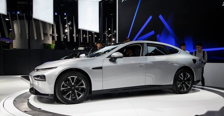小鹏P7公布706km续航版本，将于4月上市