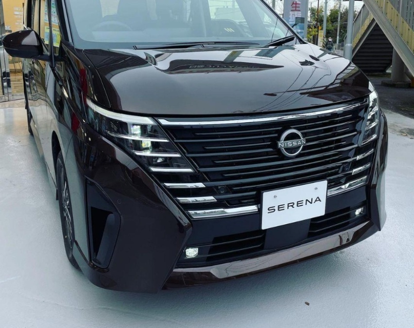 全新日产Serena到店实拍，定位中型MPV，海外售价约14万人民币起