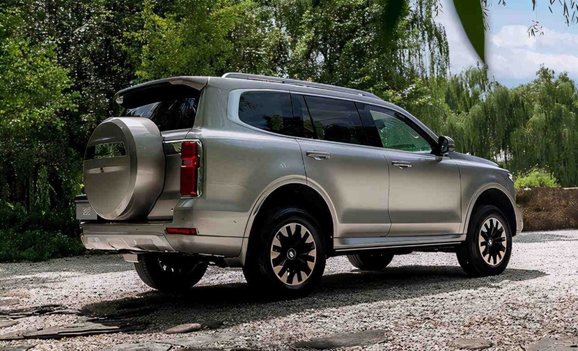 中大型硬派SUV，V6+9AT动力组合，坦克500正式上市