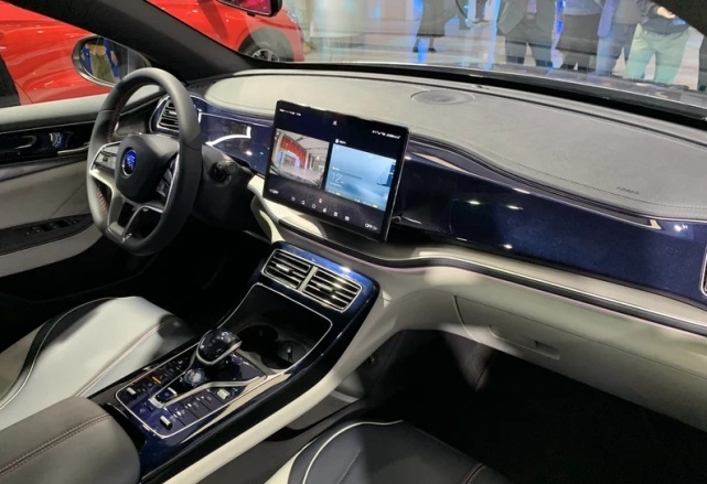 最大续航600km，比亚迪秦PLUS EV这车到底如何？
