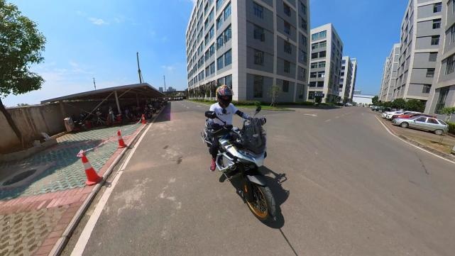 国产ADV天花板 春风800MT试驾 兼顾运动的硬派拉力