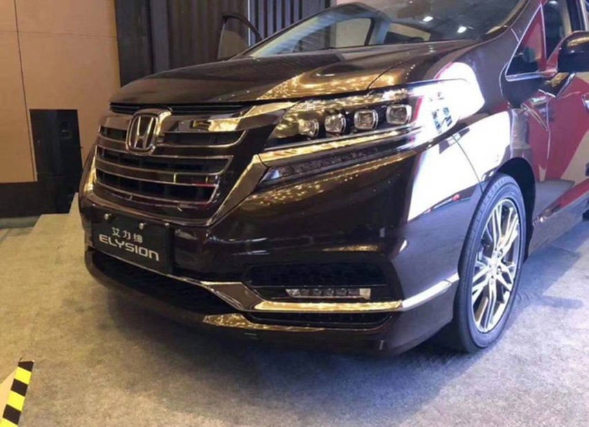 autohomecar__ChcCR11rs2qANfmcAAFcxgsGLEg960.jpg