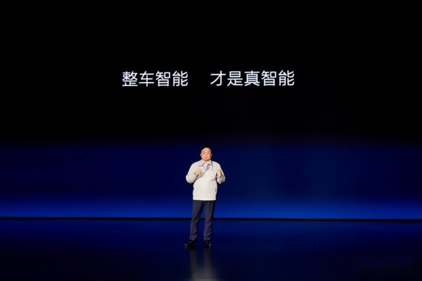 易四方泊车惊艳媒体老炮，比亚迪赢定智能竞备赛！
