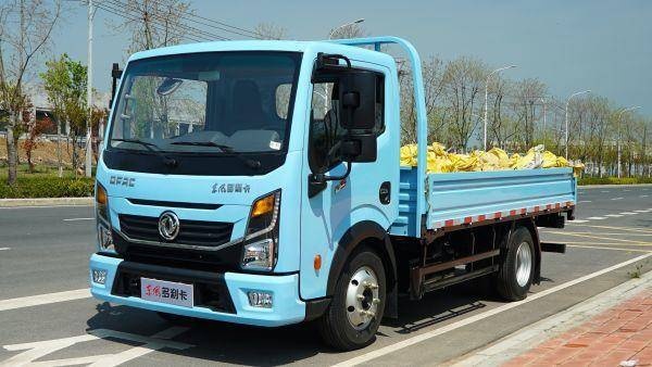 东风多利卡 “任吾行”系列车型上市，助力卡友畅行无界