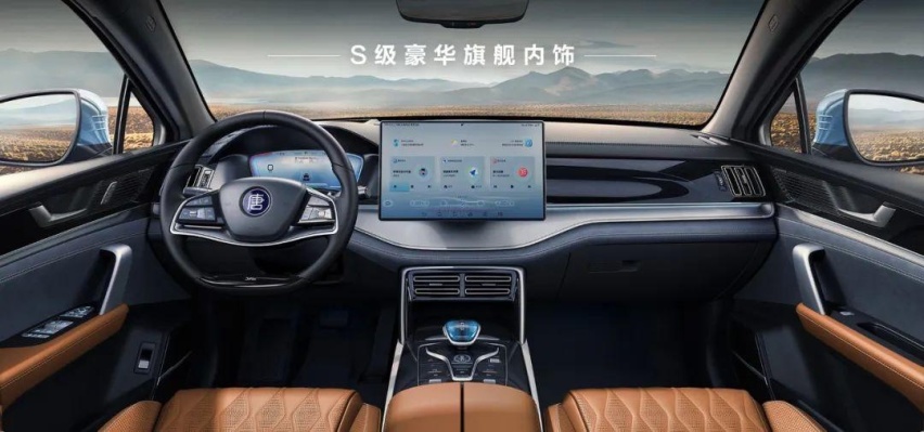20万买高品质7座SUV，大马力混动配机械四驱，油耗比轿车还低！