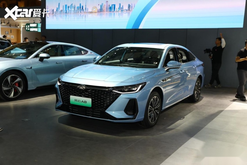 续航1400km，起售价才11.99万，奇瑞风云A8怎么买最值？