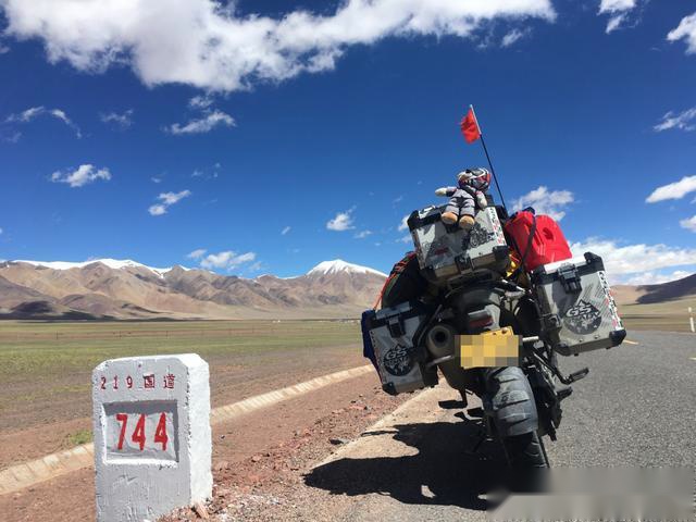 长途摩旅利器，四种骑行模式+无钥匙启动，宝马F750GS评测