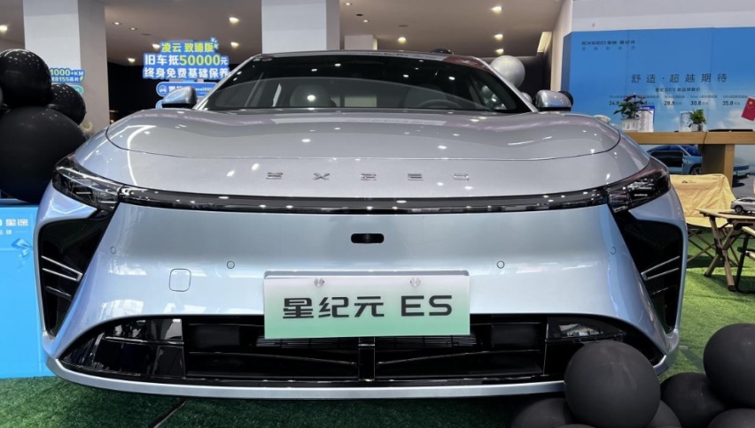 星纪元ES：奇瑞的“高端路”，跑偏了