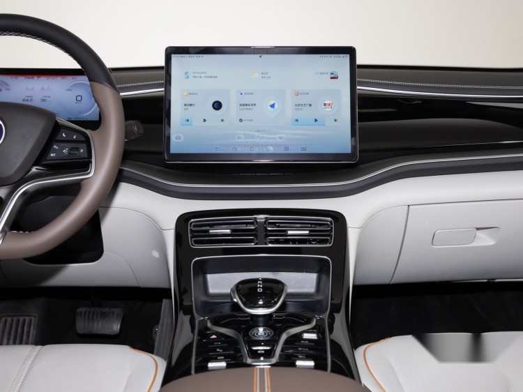 纯电A轿冠军大提升，秦PLUS EV 2023冠军版12.98万起