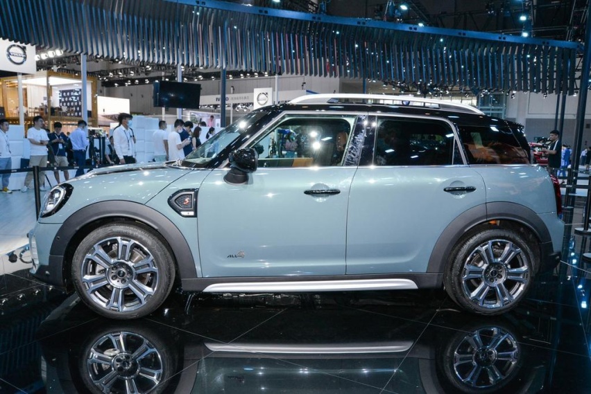 最不迷你的MINI COUNTRYMAN迎来改款，“乡巴佬”
