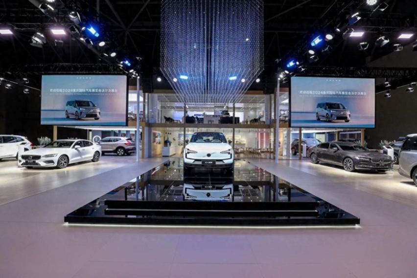 2024重庆车展正式启幕 北欧高智感纯电SUV EX30重庆耀目上市