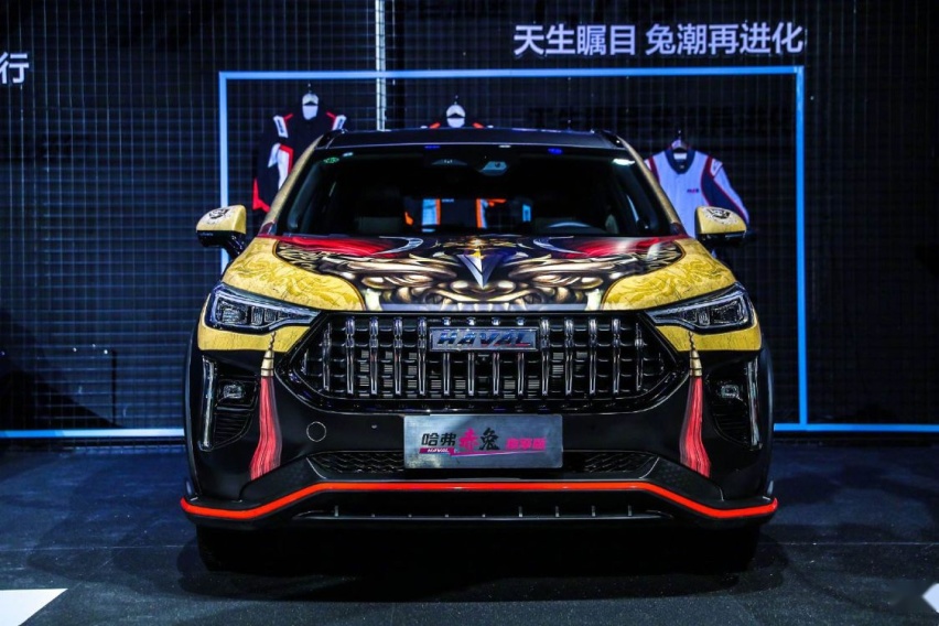 哈弗赤兔进化，两款新动力车上市9.98万起售，混动百公里油耗4.7L