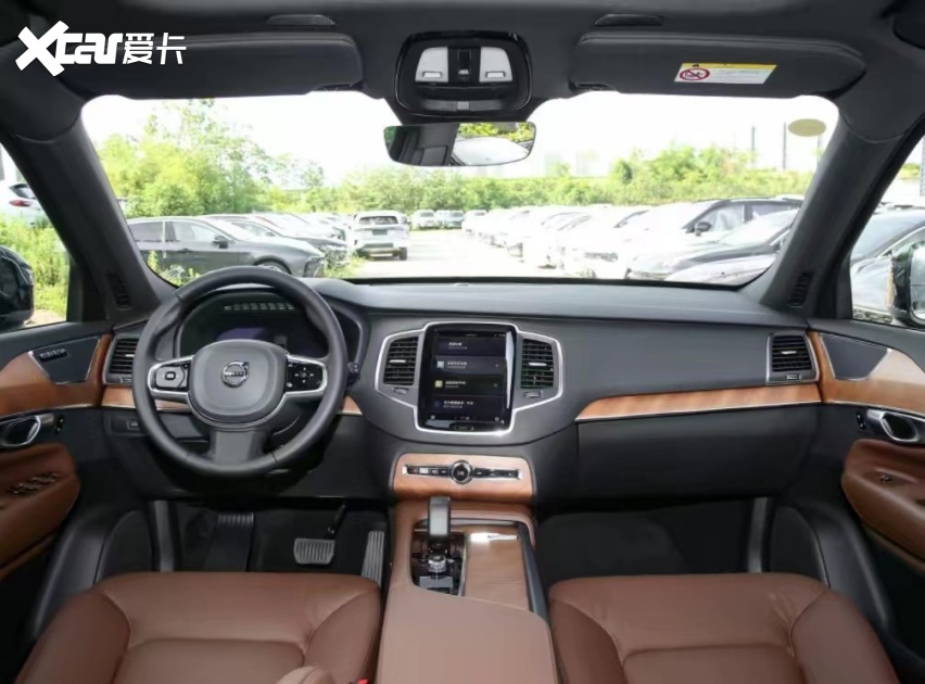 奥迪Q6对决沃尔沃XC90，谁能满足现代家庭的“全都要”？