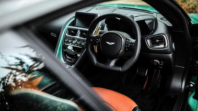 向冠军致敬，全球限量24台，725匹马力Aston Martin