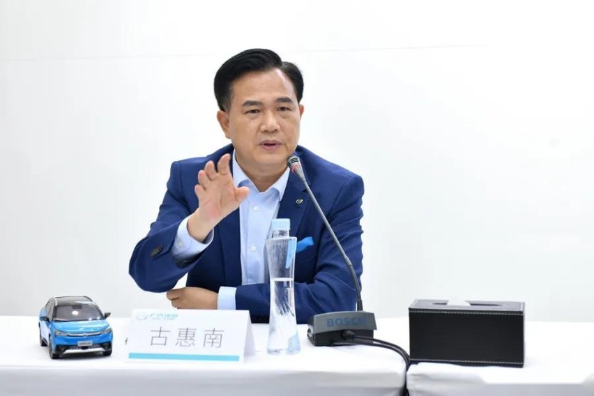 广汽埃安独立后的第一份“战书”就投向了燃油车