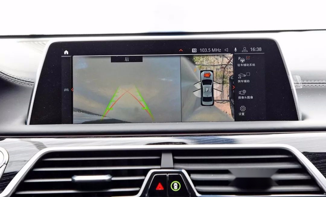 新BMW 7系上市！科技、智能、驾乘全面提升！真香！