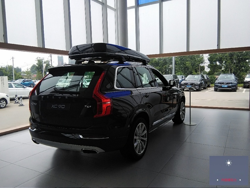 轻奢颜值高的沃尔沃XC90探店实拍！最高优惠14万，超值