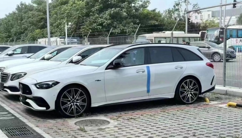 全新AMG C 43旅行版实车曝光，将于广州车展亮相