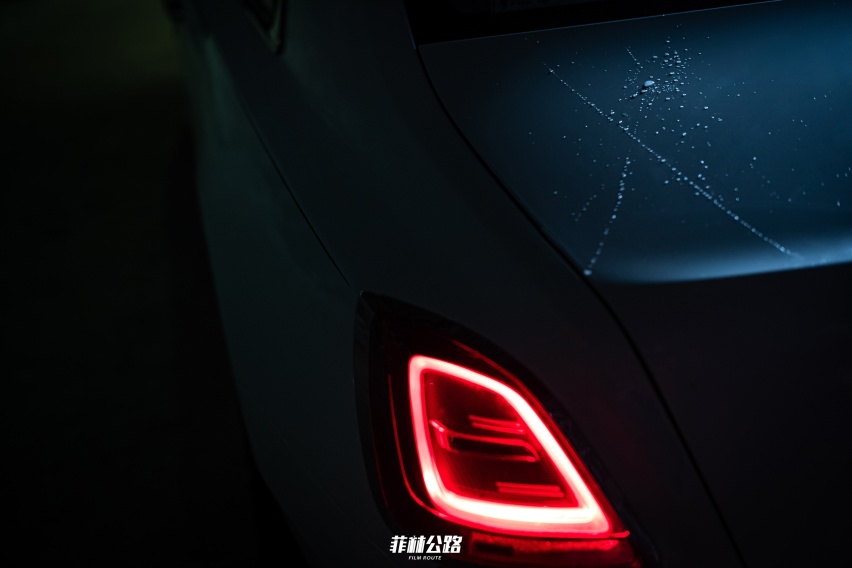 与神同行 Your's Ghost