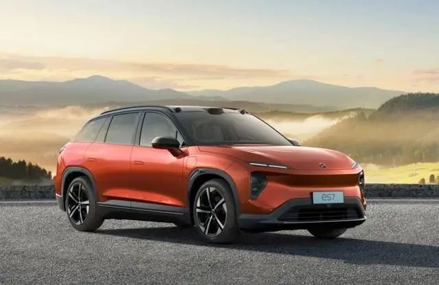 新势力决战500万内最好SUV，蔚来ES7、小鹏G9、理想L9扎堆互怼