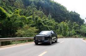 20万预算选7座大型SUV，要星途揽月的大空间+硬核驾控还是BYD唐LDM的品牌溢价？
