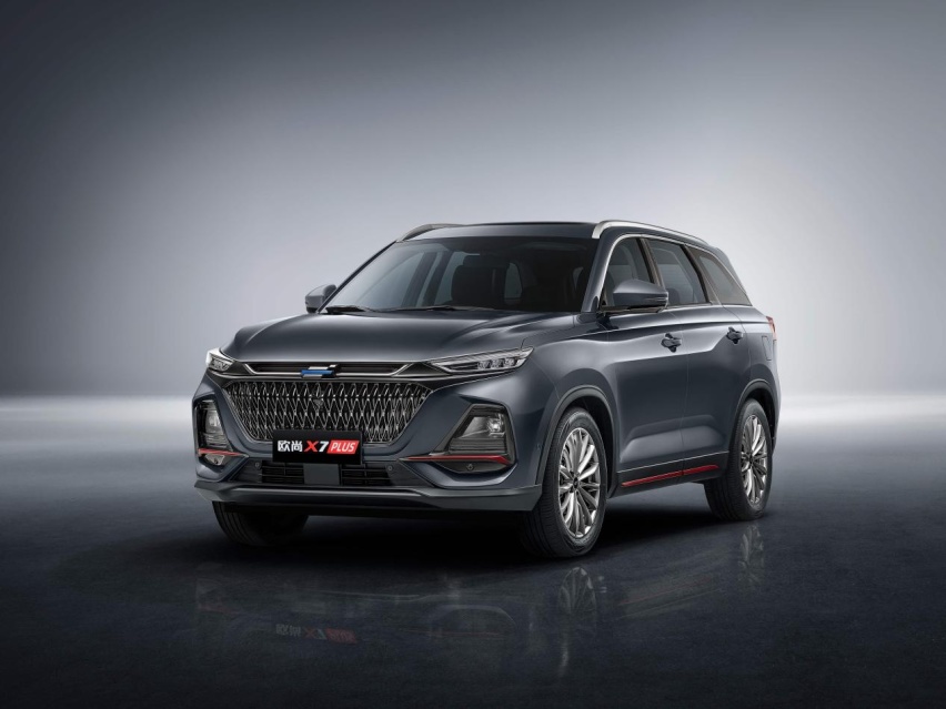 高性价比紧凑型SUV 长安欧尚X7 PLUS正式上市