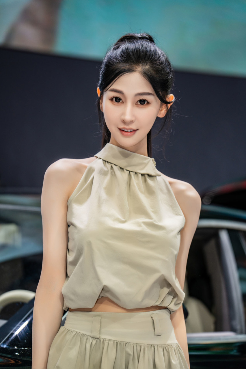2024广州车展小姐姐大合集！是真男人就坚持到最后一张！