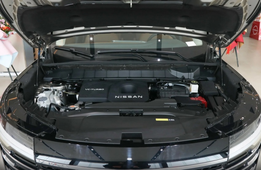 日产探陆：综合油耗8.65L，定位中大型SUV，对手却是丰田汉兰达？
