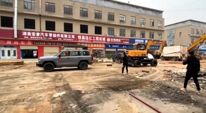 期望高压力大，坦克300，抗住第一波车主的“蹂躏”就赢定了