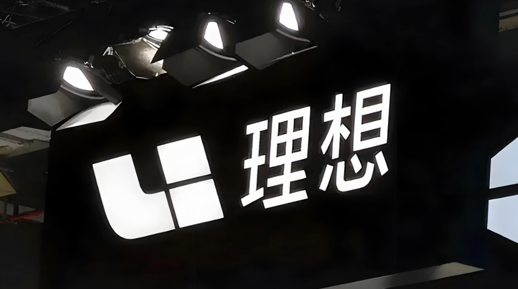 ���뽵�۷粨������Դ���������Ĳп�����ʵ