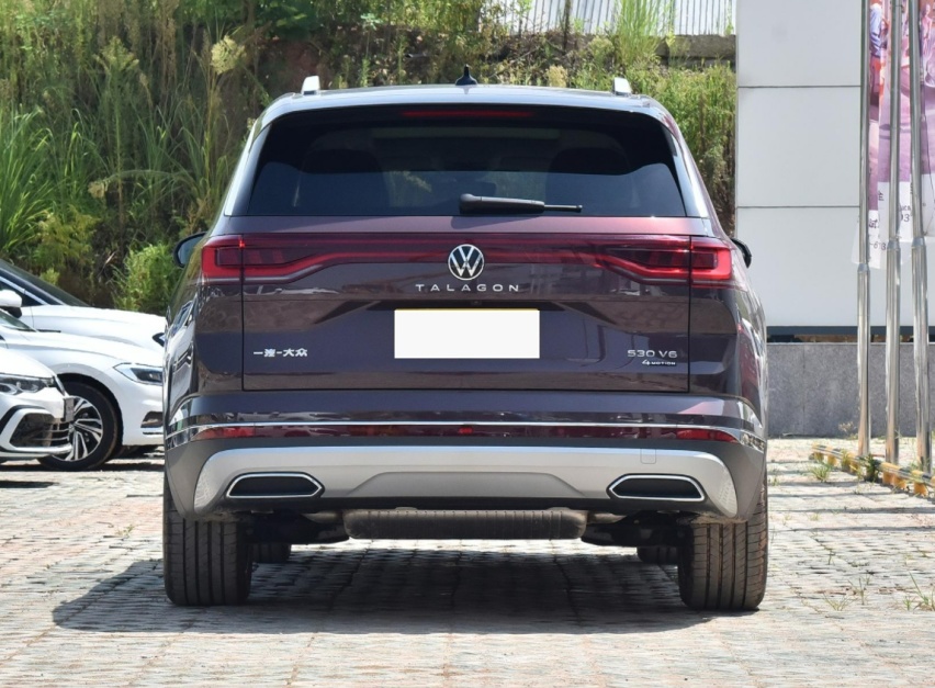 V6引擎+全时四驱！比宝马X5大很多，搭载6座却便宜了30多万
