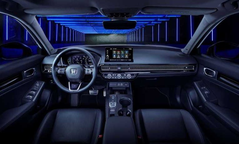 更省油的思域来了,思域e:HEV官图发布,2.0L+双电机,油耗低于5