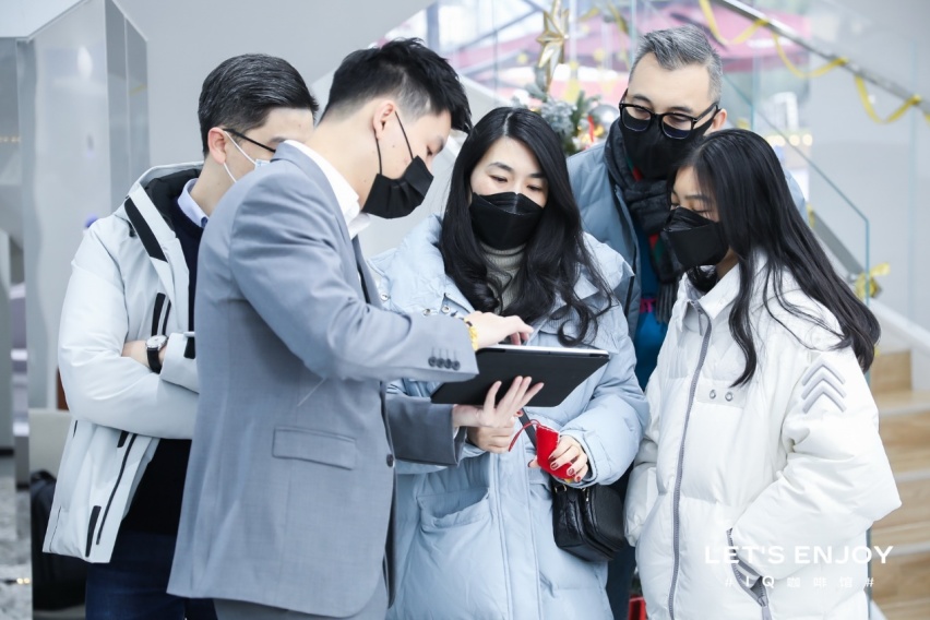 凯迪拉克纯电IQ空间落户南方百联，打造豪华品牌“宠粉”新概念
