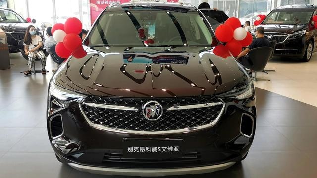 昂科威S：去年降3万今年降5万，现在买，亏不亏？