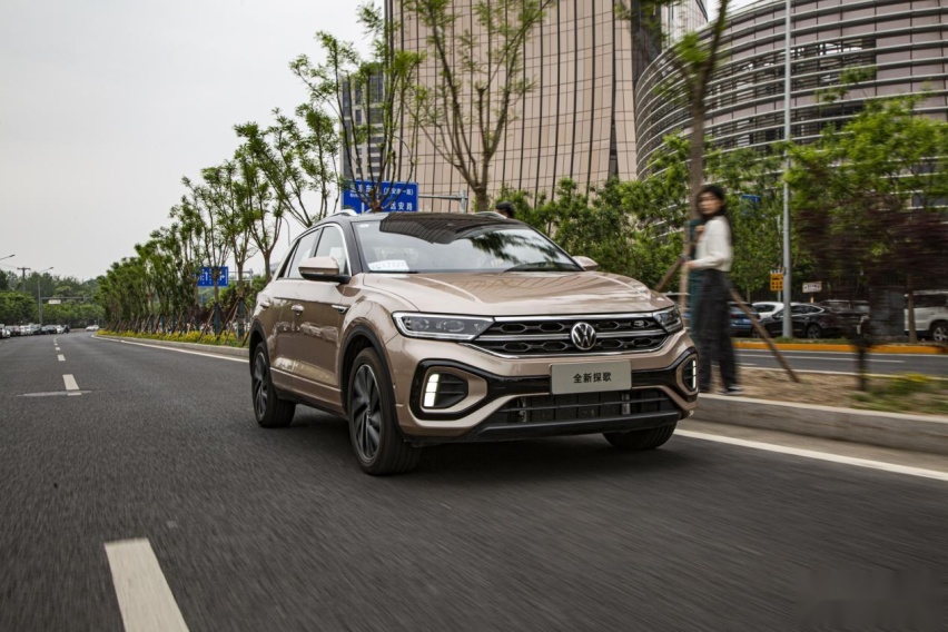懂得顾家的精致SUV 试驾新款大众探歌