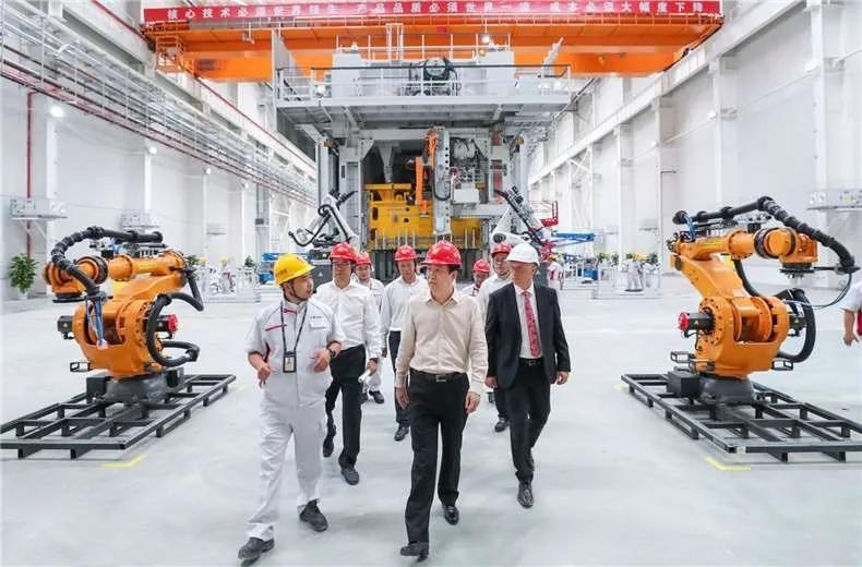许家印拉富豪朋友260亿入局，恒大汽车对标特斯拉有戏？
