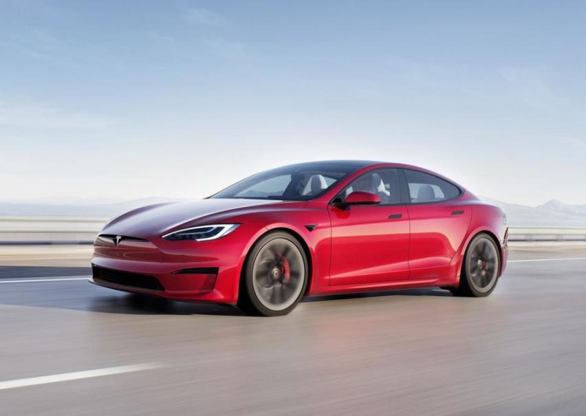 一超多强的特斯拉，推出的Model S Plaid，105.9万起都被